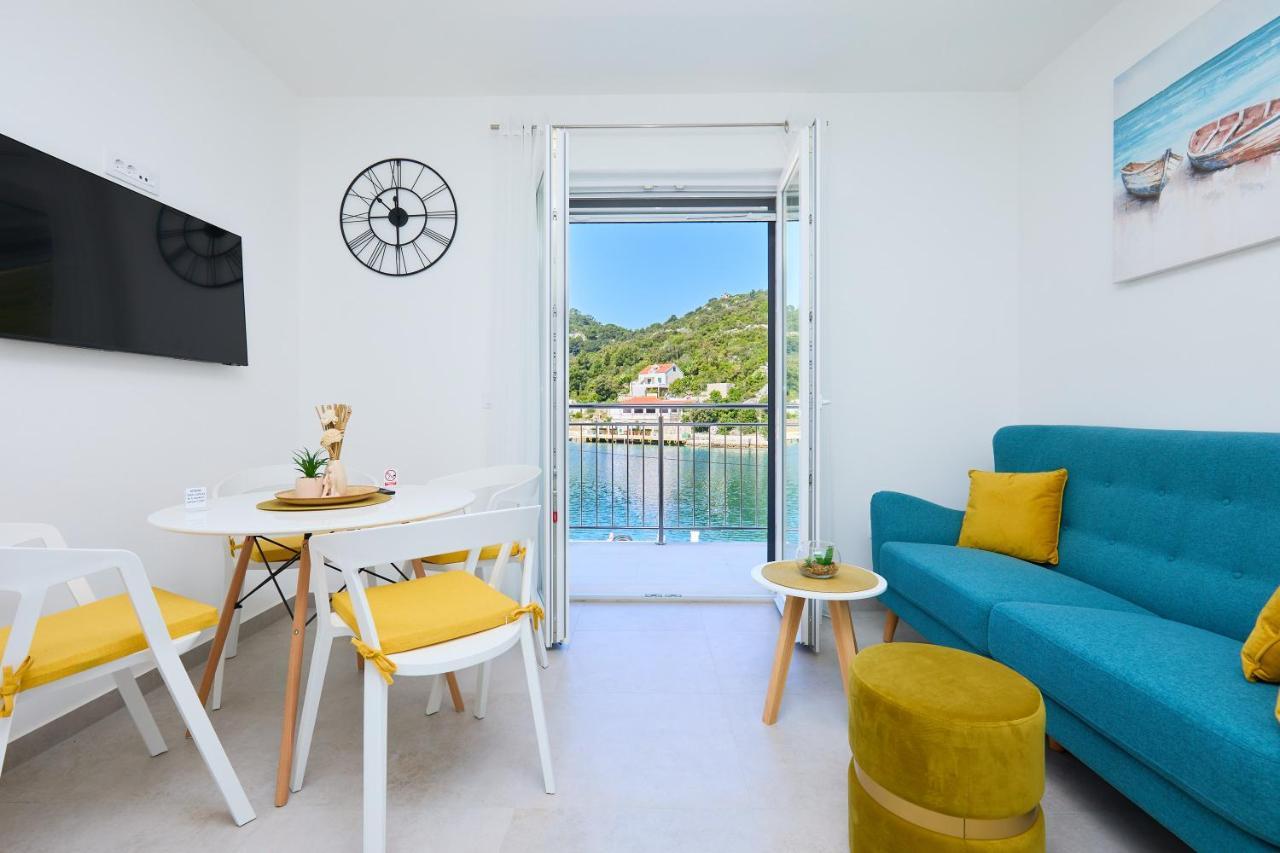 Green Lantern Apartments Okuklje Экстерьер фото